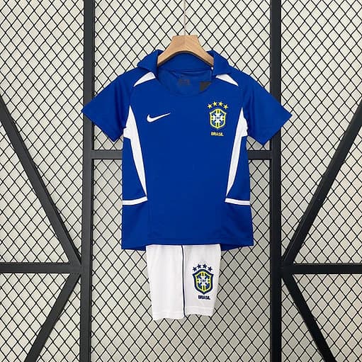 Kit Infantil Brasil 2002 II (Reserva) – Modelo Retrô Camisa + Shorts
