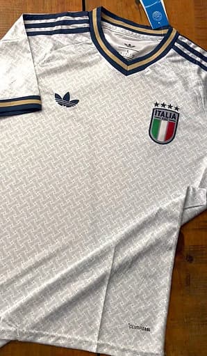 Camisa Itália 2026 II (Reserva) – Modelo Torcedor